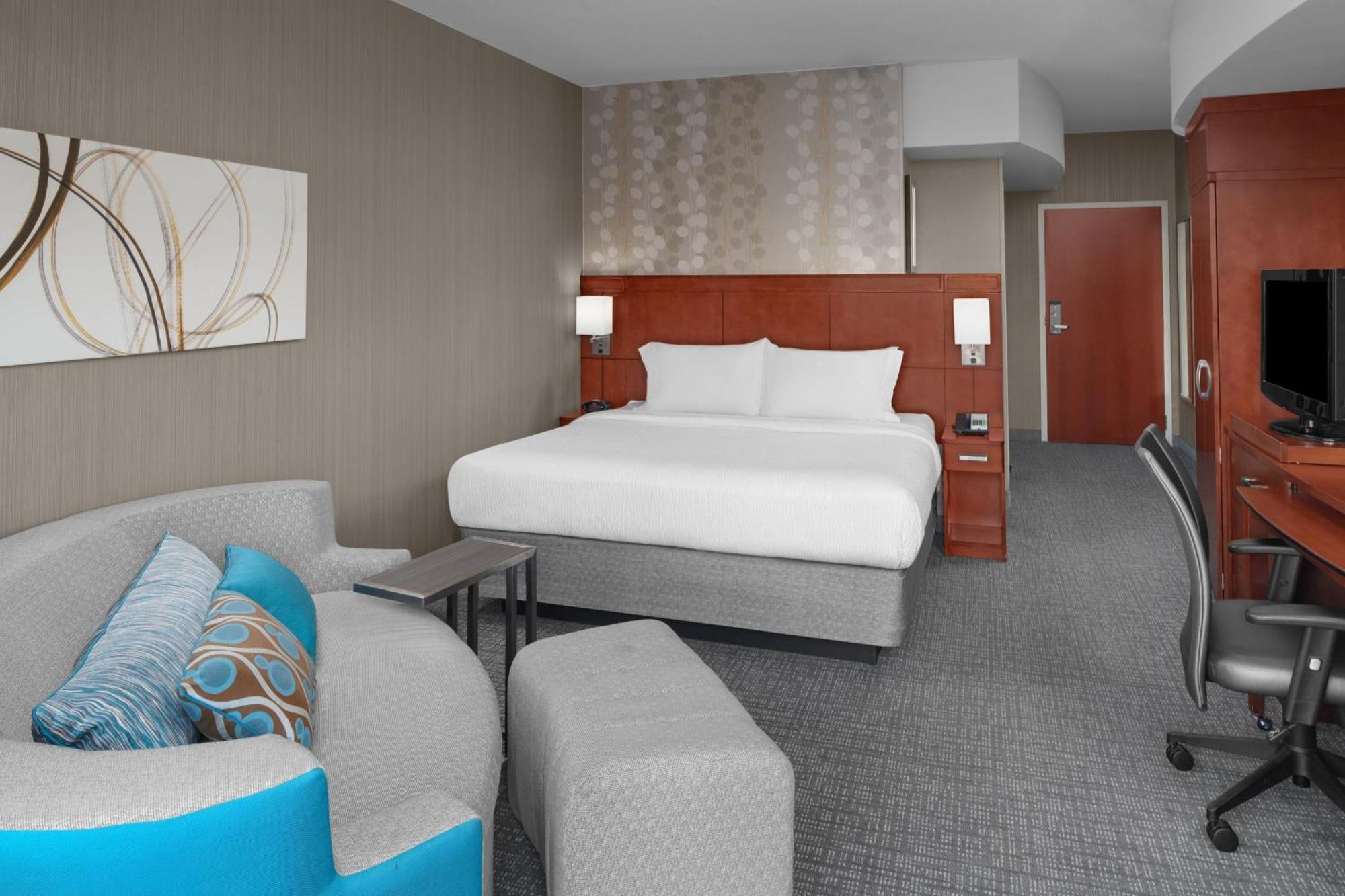 Courtyard By Marriott Raleigh North/Triangle Town Center Hotel Exterior foto